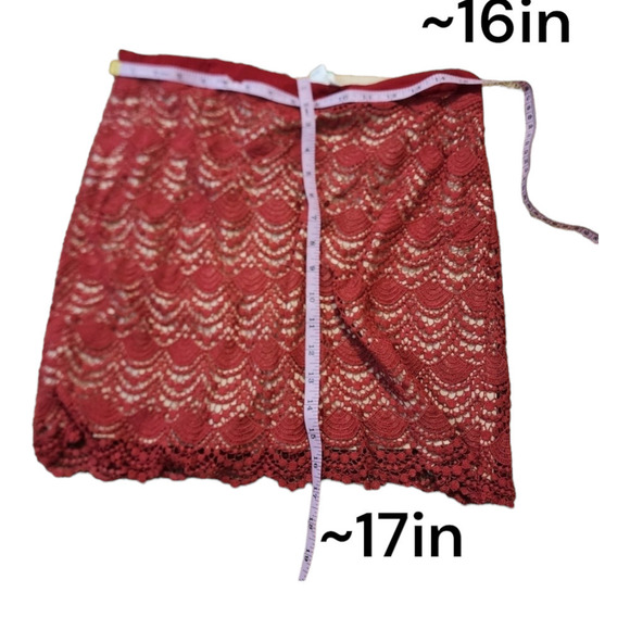 Club Monaco Red Lace Jayne Mini Skirt size 10 - Picture 6 of 7